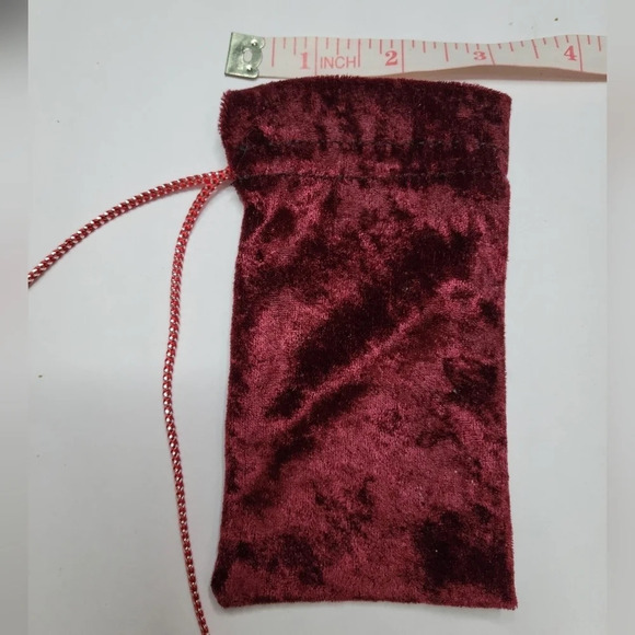 Burgundy pouch with red drawstring - Picture 4 of 4